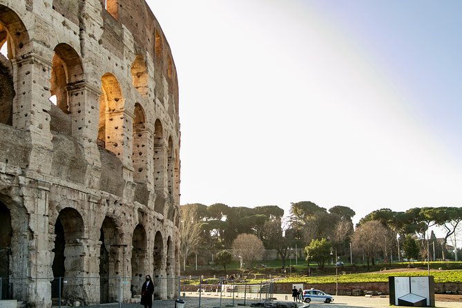 walking-tour-of-colosseum-forum-and-city-highlights-including-trevi-fountain