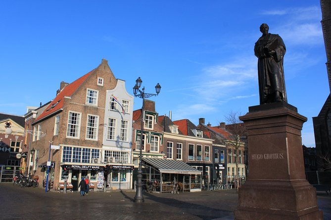 walking-tour-of-delft-the-city-of-orange-and-blue