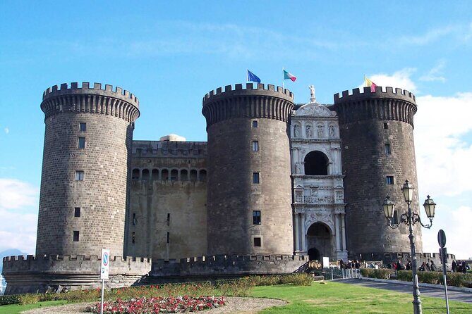 Walking Tour of Historic Naples - Exploring Naples on Foot: A Guided Tour of Italy’s Edgy Southern Gem