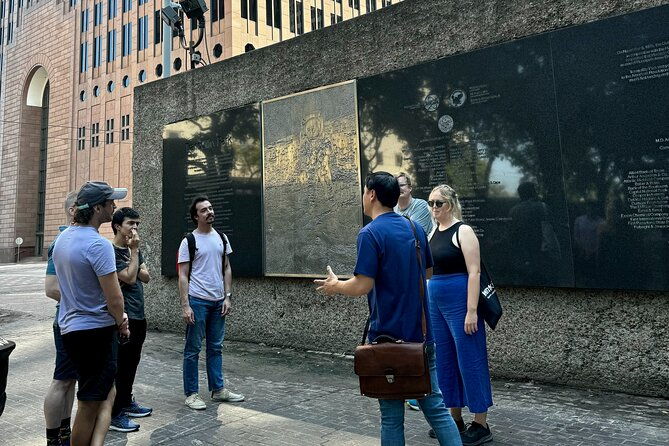 walking-tour-of-houston-history-architecture-street-art