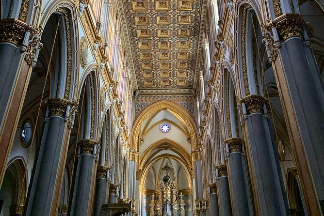 walking-tour-of-naples-old-town-with-expert-guide