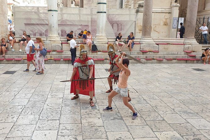 walking-tour-of-split-and-diocletians-palace