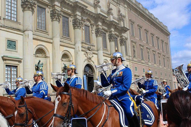walking-tour-of-stockholm-old-town