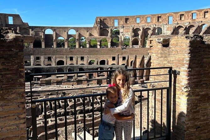 walking-tour-of-the-colosseum-the-roman-forum-and-palatine-hill
