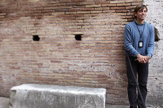 walking-tour-of-the-colosseum-the-roman-forum-and-palatine-hill