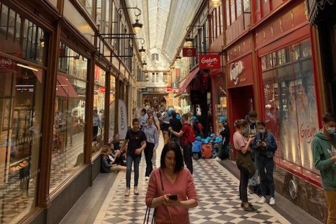 walking-tour-of-the-covered-passages-of-paris-10-people-max
