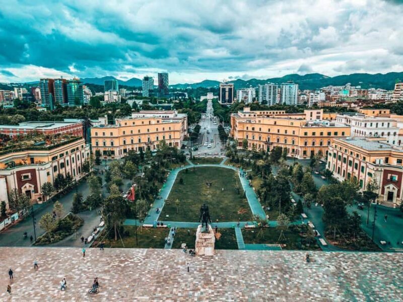 Walking tour of Tirana - discoveries, history, and culture (in FRENCH) - An In-Depth Look at the Tour