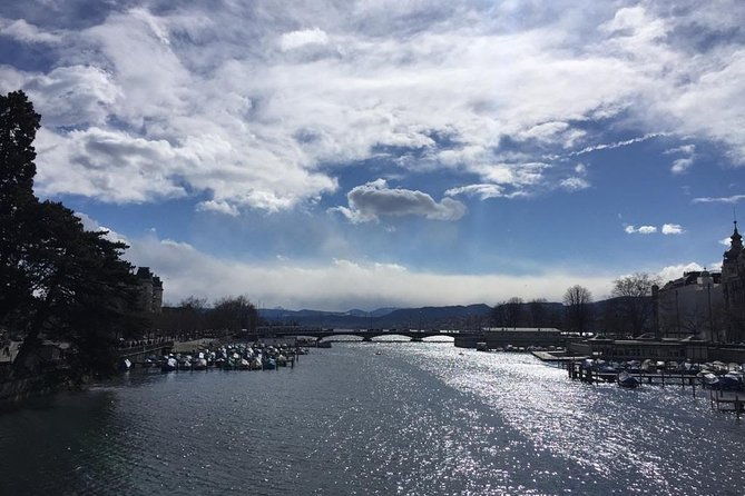 walking-tour-of-zurich-your-first-overview-of-the-city-private-tour