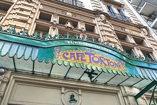 walking-tour-plaza-de-mayo-and-coffee-time-at-cafe-tortonis