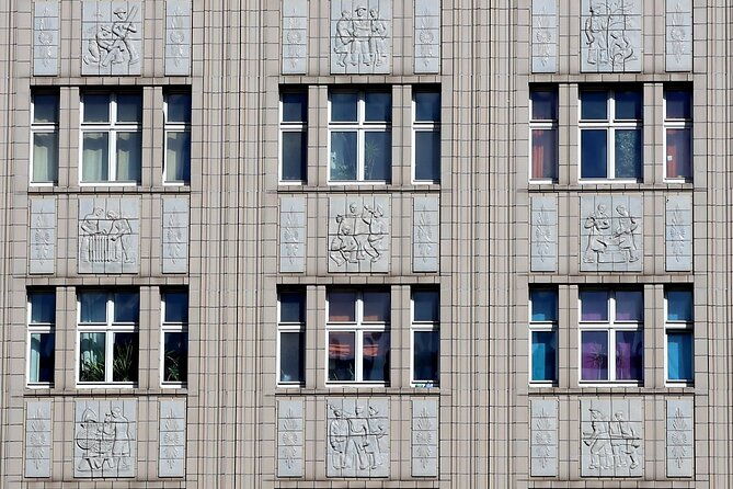 walking-tour-stalinallee-to-karl-marx-allee-a-socialist-legacy