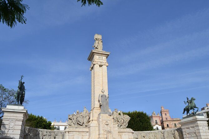 walking-tour-through-cadiz-stories-from-the-hand-of-a-local-guide