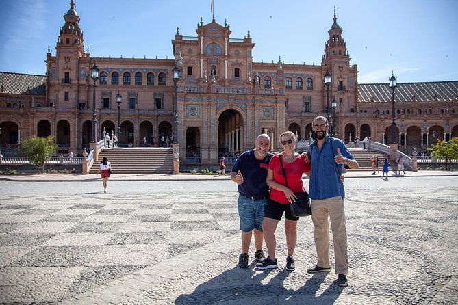 walking-tour-through-the-monumental-and-historical-area-of-seville