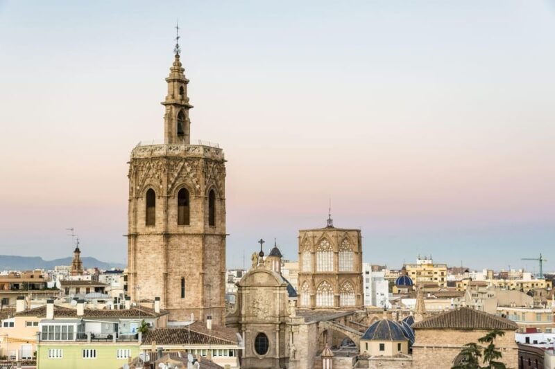 walking-tour-through-valencias-historic-centre