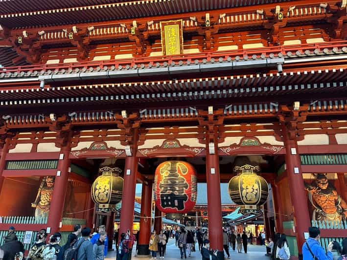walking-tour-to-find-gourmet-restaurants-in-tokyo-asakusa
