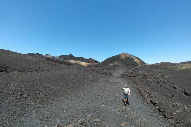 walking-tour-to-sierra-negra-volcano-and-chico-volcano-from-isabela-island