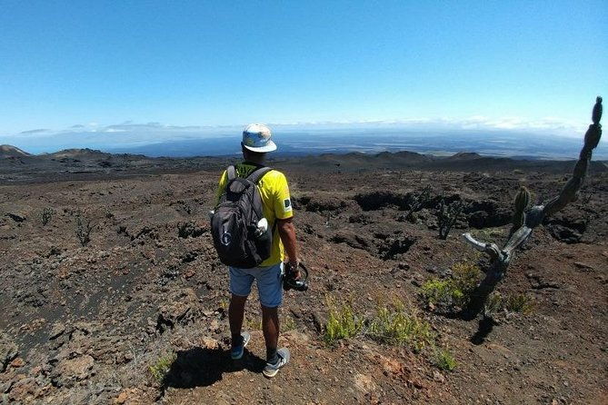 walking-tour-to-sierra-negra-volcano-and-chico-volcano-from-isabela-island