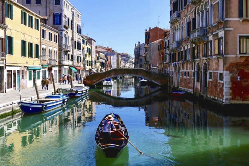 Walking Tour with optional motor boat Ride - Authentic Insights from Travelers