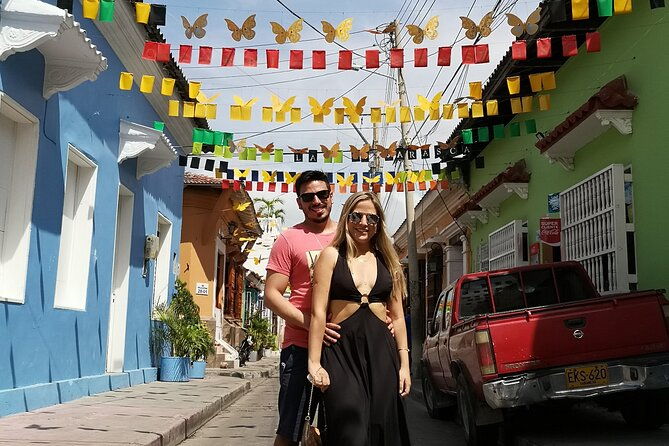 walking-tour-with-transfers-gabriel-garcia-marquez-cartagena-walled-city