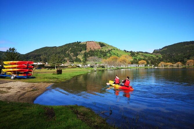walking-trail-tasting-session-and-kayaking-2