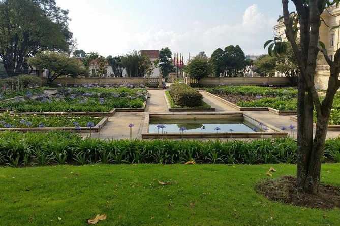 walking-urban-experience-bogota-tour-5-hrs