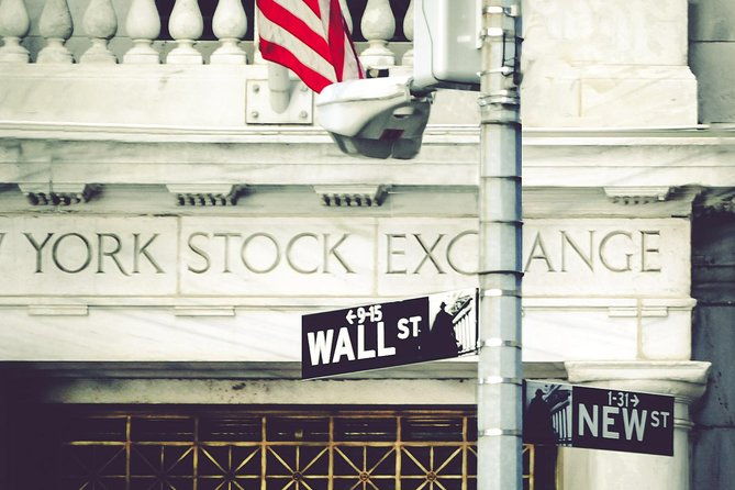 wall-street-insider-tour-with-a-finance-professional