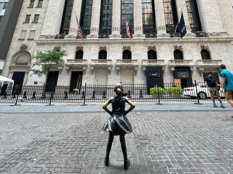 wall-street-lower-manhattan-new-york-history-walking-tour