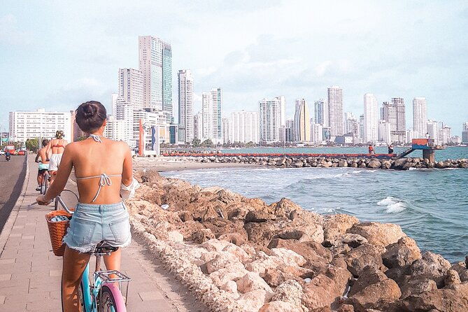 walled-city-san-felipe-castle-popa-convent-cartagena-city-tour