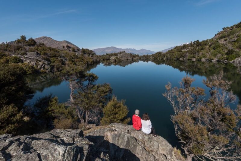 Wanaka: Water Taxi & Mou Waho Island Tour - Relaxing on the Beach & Returning