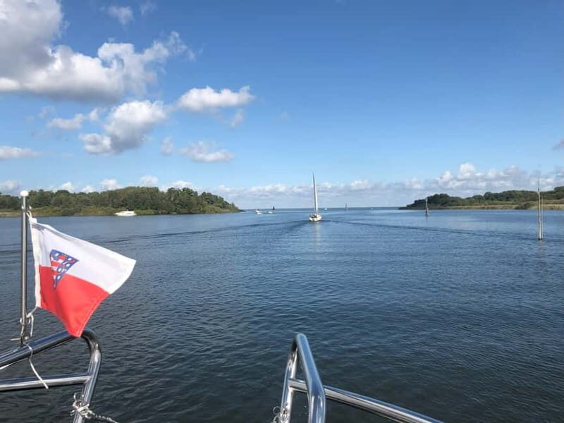 Waren (Müritz): Day cruise motor yacht with skipper - 8 hours - Is this experience worth it?