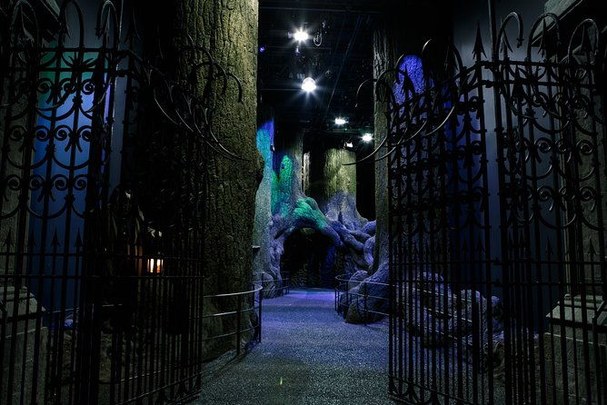 warner-bros-studio-tour-london-the-making-of-harry-potter-with-hotel-pick-up