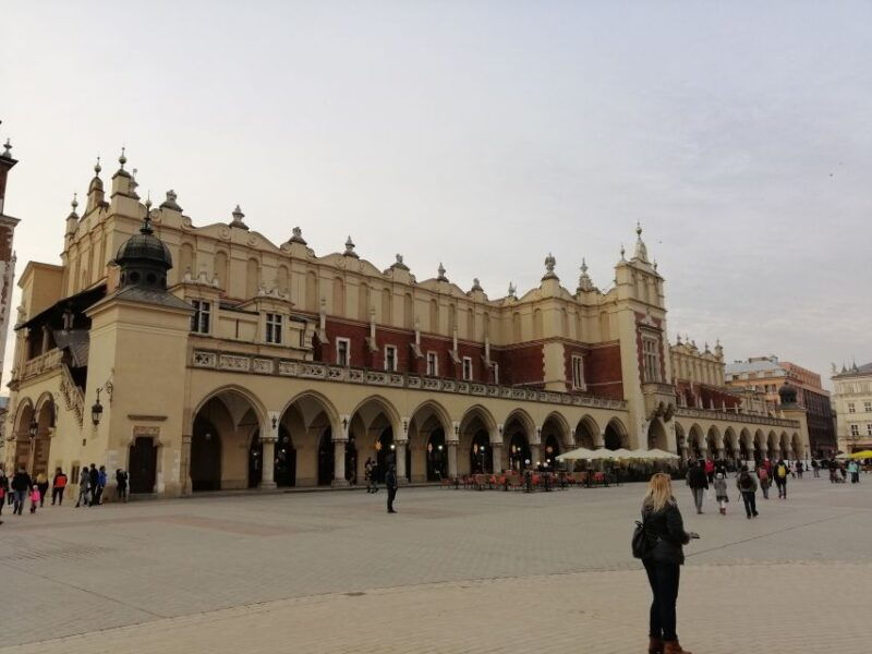 warsaw-auschwitz-birkenau-and-krakow-tour-by-car