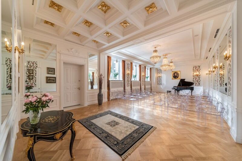 warsaw-chopin-concert-ticket-with-glass-of-champagne