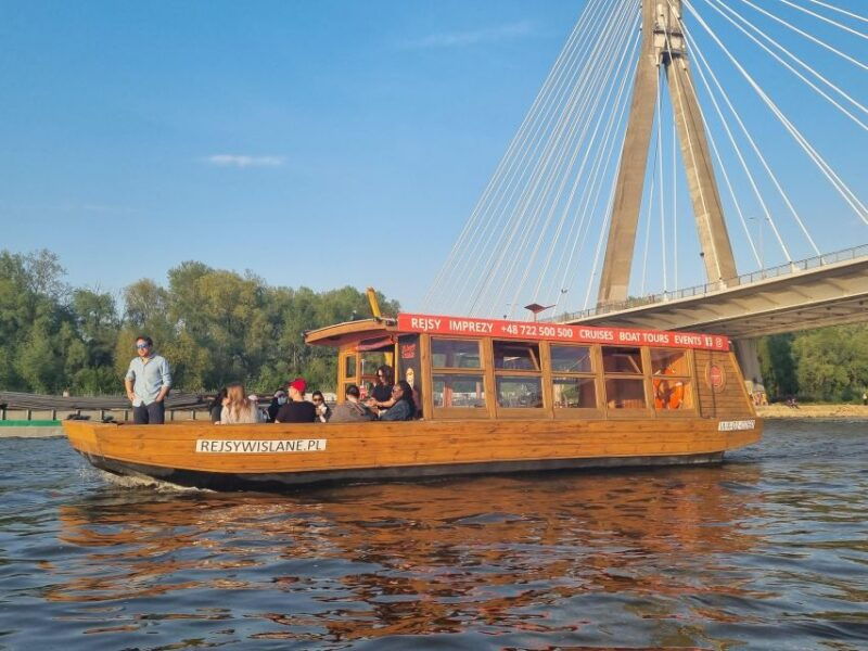 warsaw-evening-vistula-cruise-with-welcome-drink