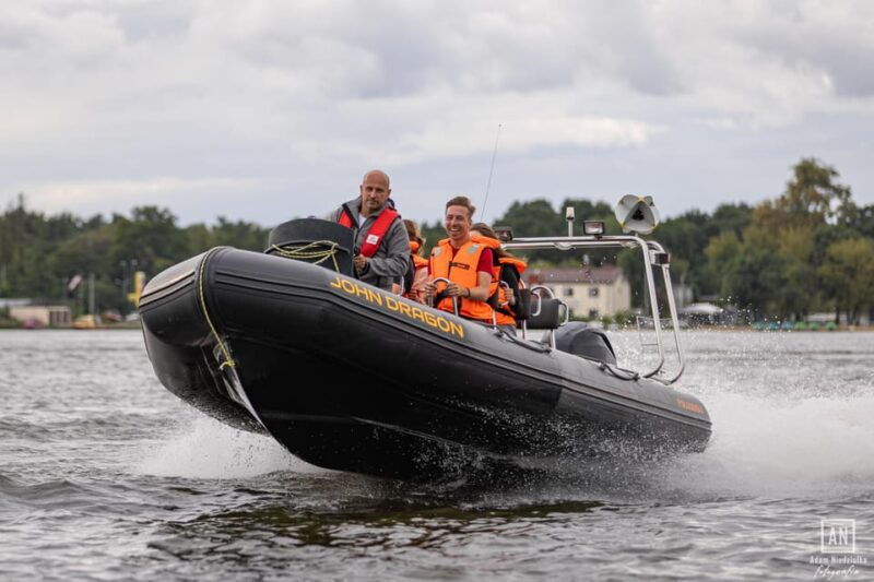 warsaw-exciting-90-min-speedboat-tour-on-the-wild-river