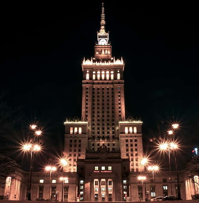 Warsaw: Exclusive city tour with photo session - Why Choose This Tour?