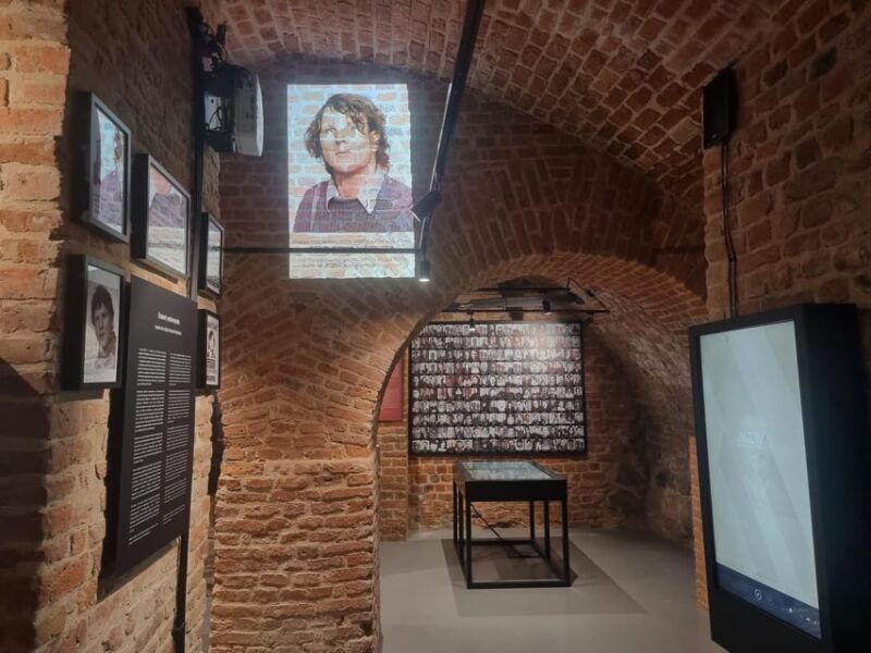 warsaw-guided-tour-of-the-cold-war-museum