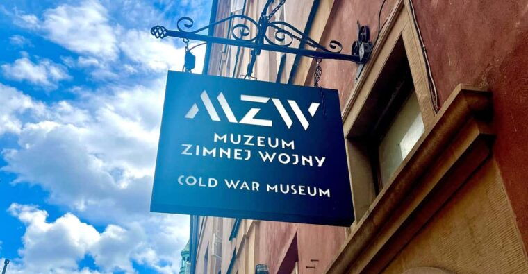 warsaw-guided-tour-of-the-cold-war-museum
