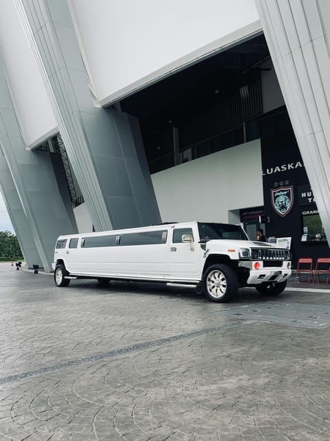 warsaw-highlights-hummer-limo-tour-3-or-5-hour