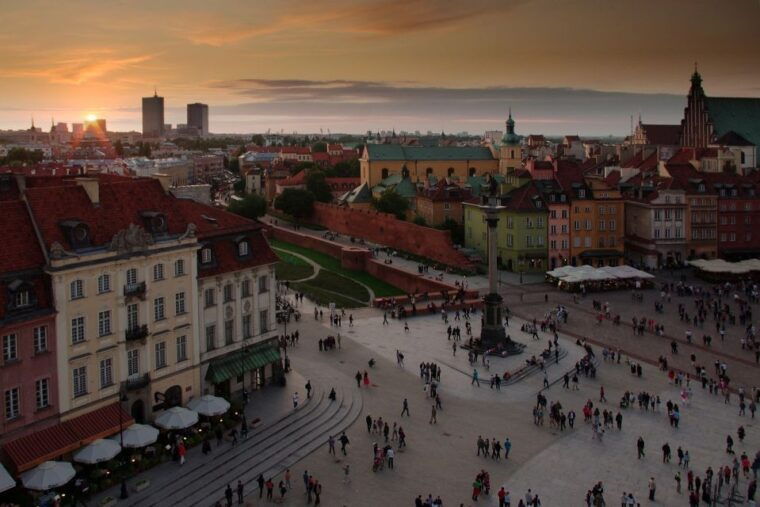 warsaw-highlights-of-old-new-town-private-guided-tour-2