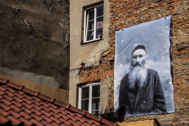 warsaw-majdanek-concentration-camp-lublin-guided-day-tour