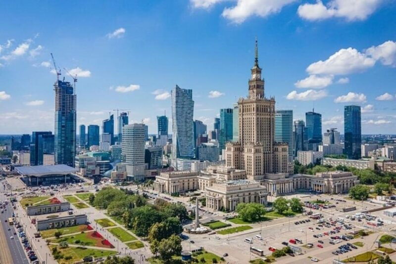 warsaw-must-see-walking-tour-with-a-guide