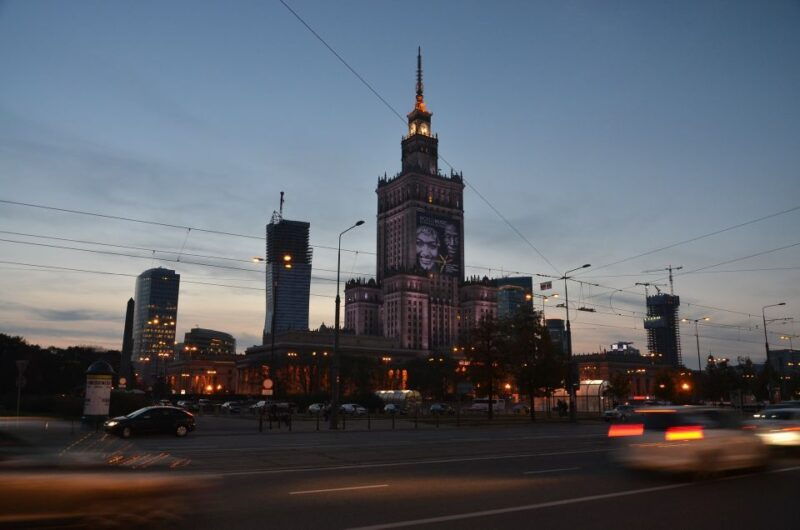 warsaw-old-town-highlights-private-walking-tour