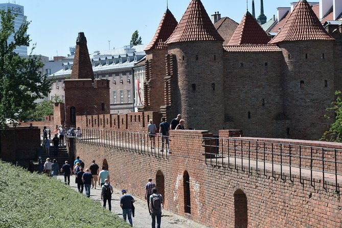 warsaw-old-town-highlights-walking-tour-max-15-people