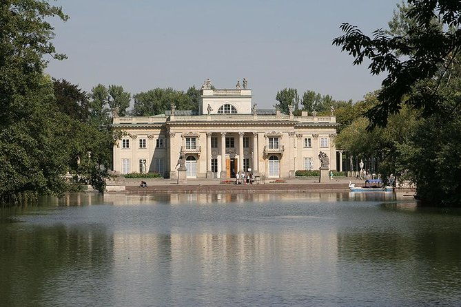 warsaw-old-town-with-royal-castle-lazienki-park-private-tour-inc-pick-up