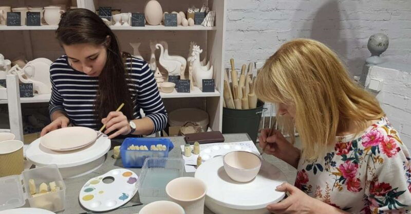 warsaw-pottery-decorating-ceramic-workshop