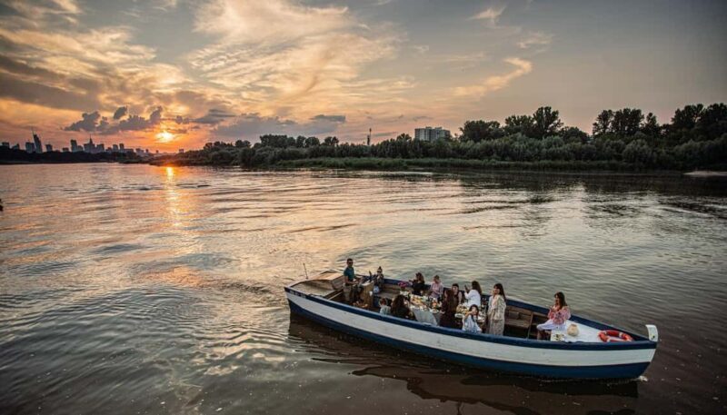 Warsaw: Private Cruise on a wooden boat - max. 12 pax - A Deep Dive into the Details