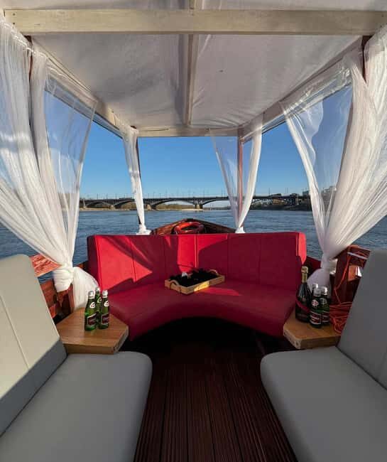 Warsaw: Private Gondola Cruise for Special Occasions - Who This Experience Is Best For