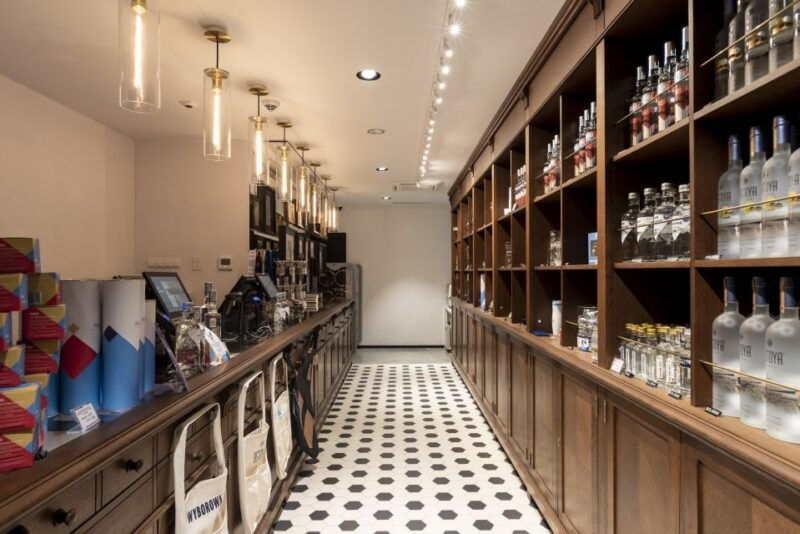 warsaw-private-vodka-tasting-night-with-snacks-and-pickup