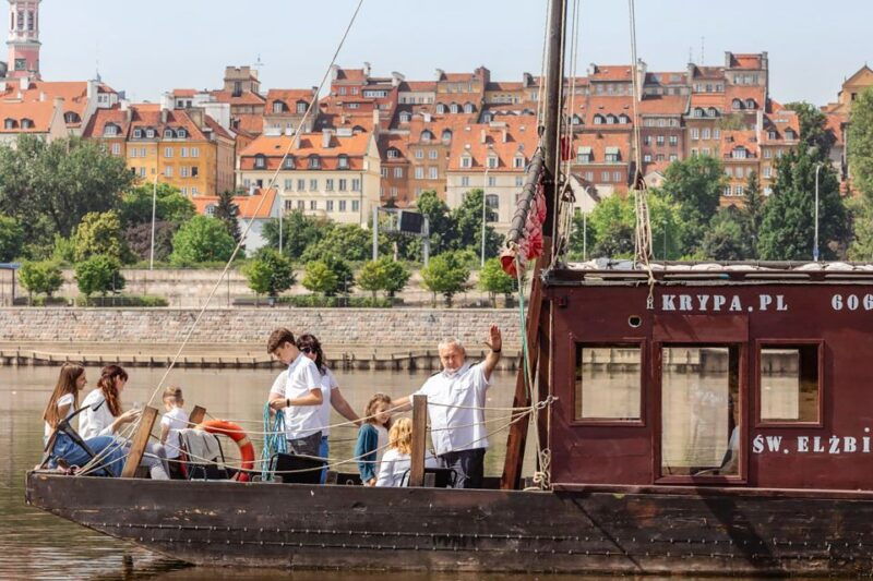 warsaw-traditional-galar-cruise-on-the-vistula-river