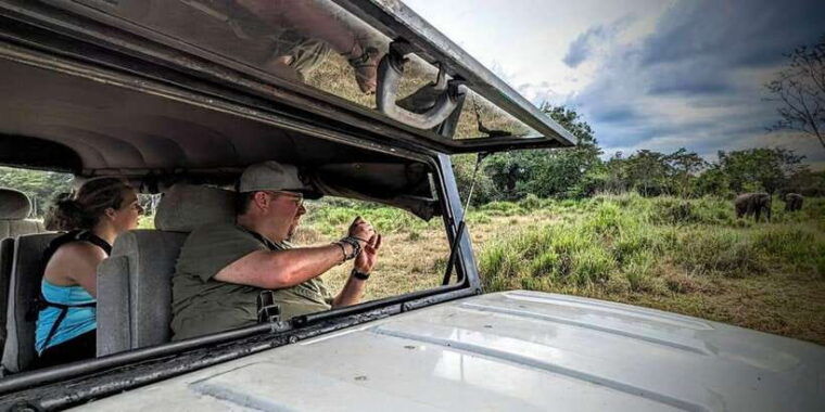 wasgamuwa-national-park-safari-private-jeep